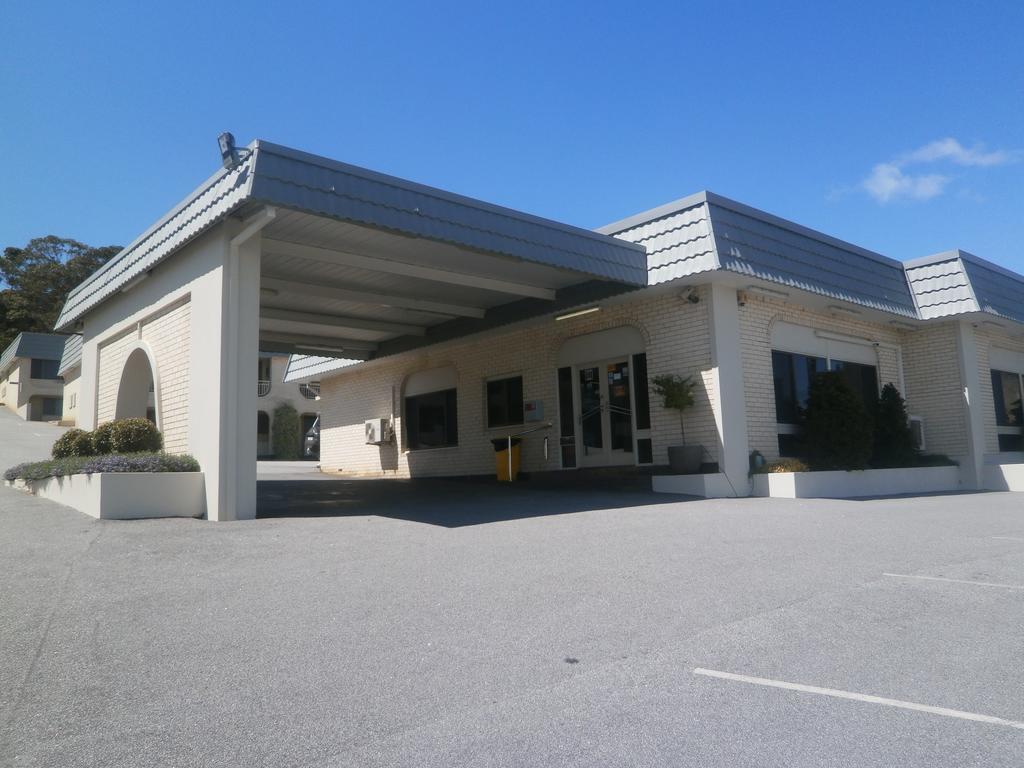 Dog Rock Motel Όλμπανι Εξωτερικό φωτογραφία